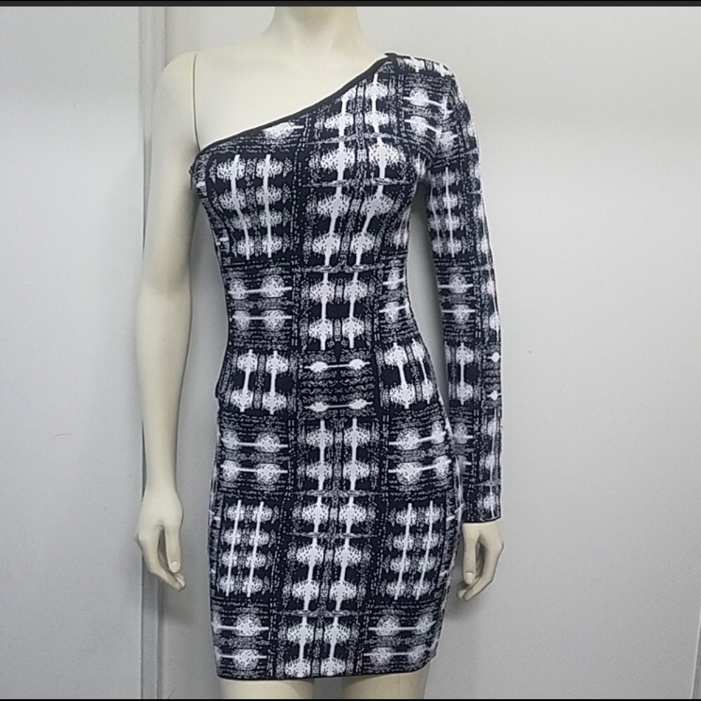 BCBGMaxAzria Dress...Size Medium